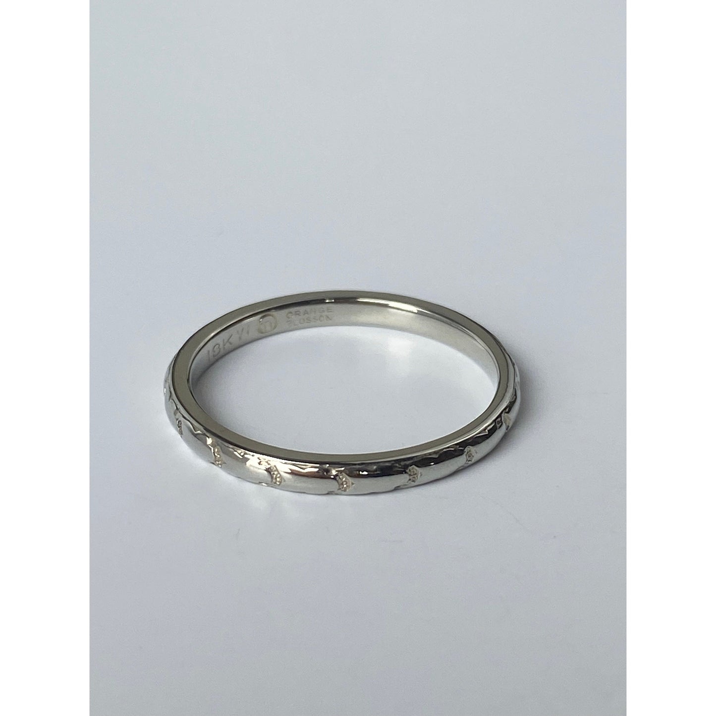 Vintage Solid 18k White Gold Designed Ring Band - Size 6.75