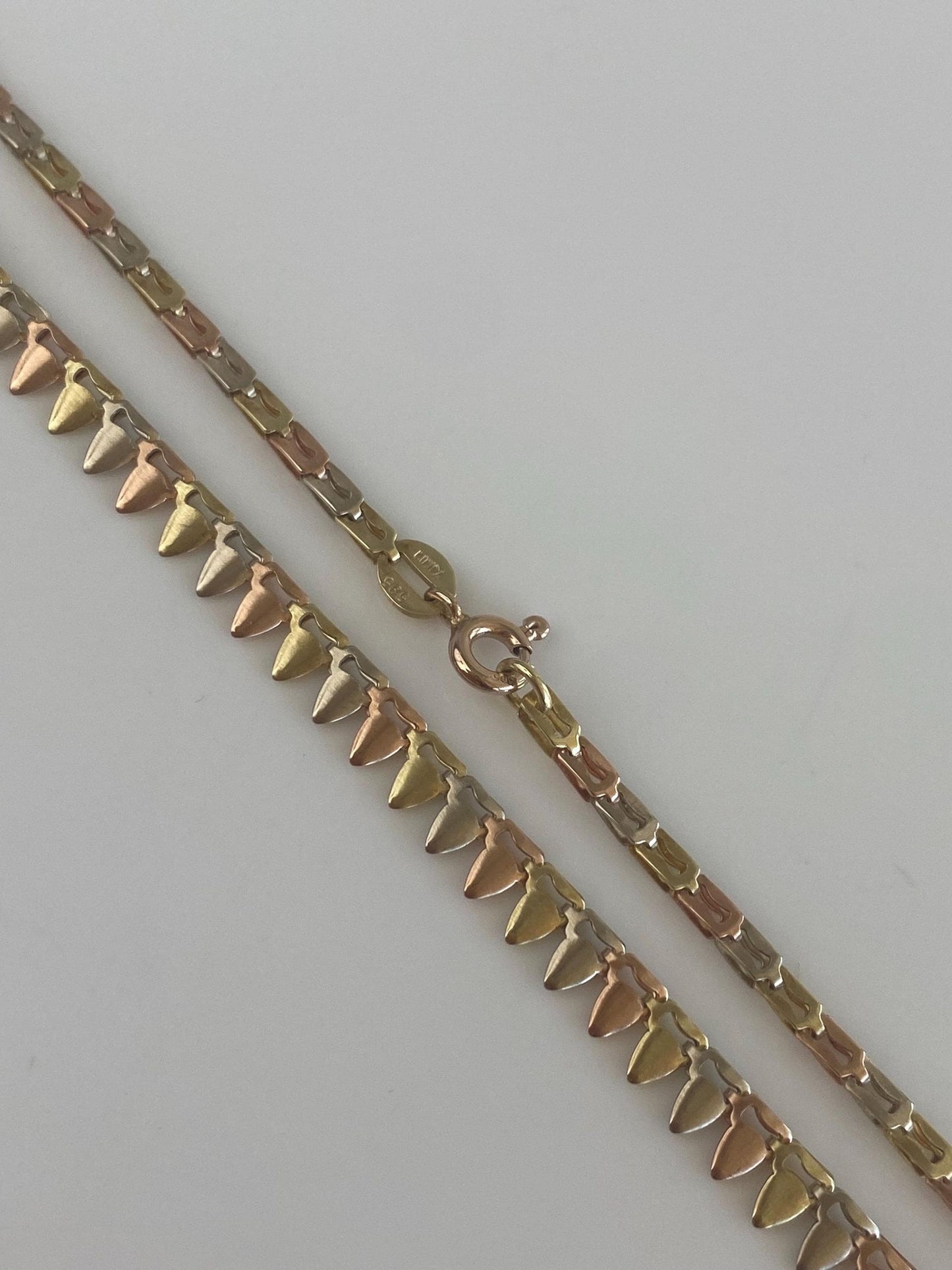 Vintage Solid 14k Tri Tone Gold Fancy Chain Necklace - 16.75 inches