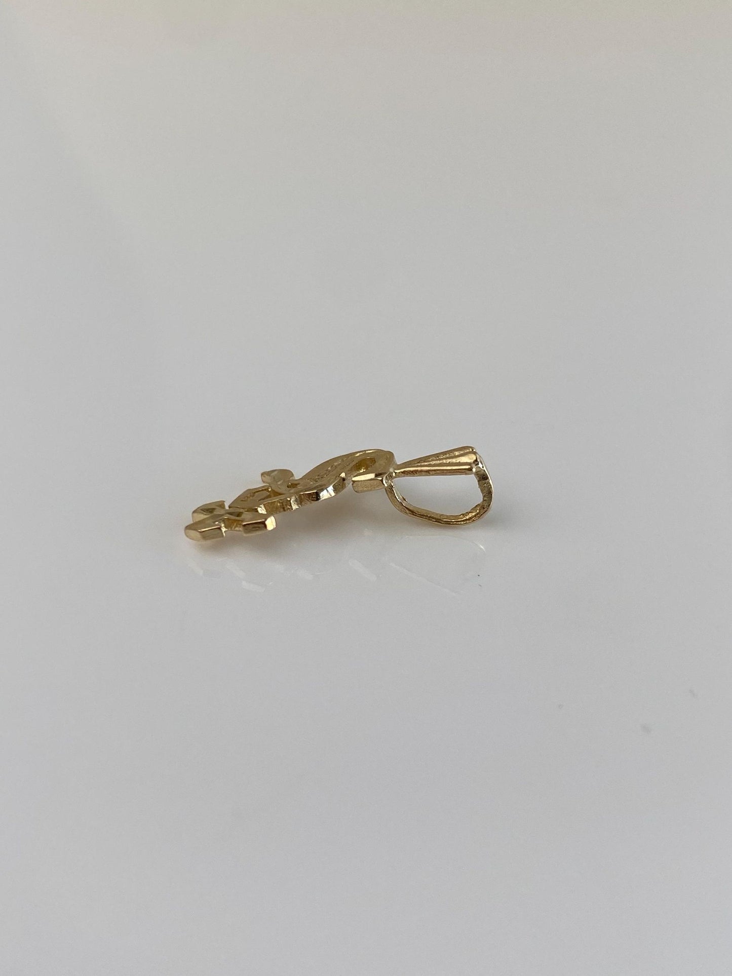 Vintage Solid 14k Yellow Gold Diamond Cut Chicago White Sox Baseball Charm