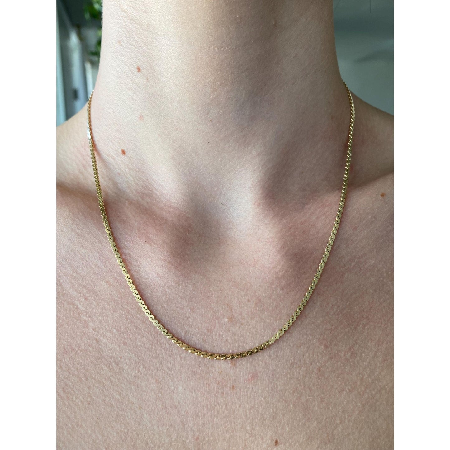 Vintage Solid 14k Yellow Gold Chunky Serpentine Chain Necklace - 18 inches