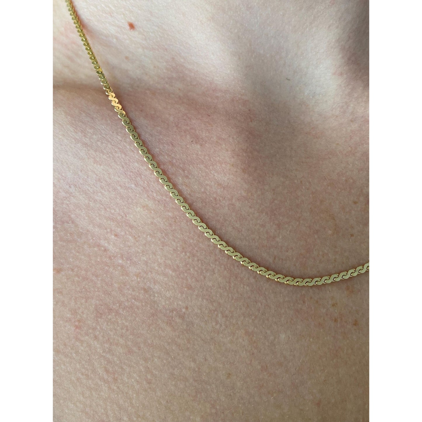 Vintage Solid 14k Yellow Gold Chunky Serpentine Chain Necklace - 18 inches