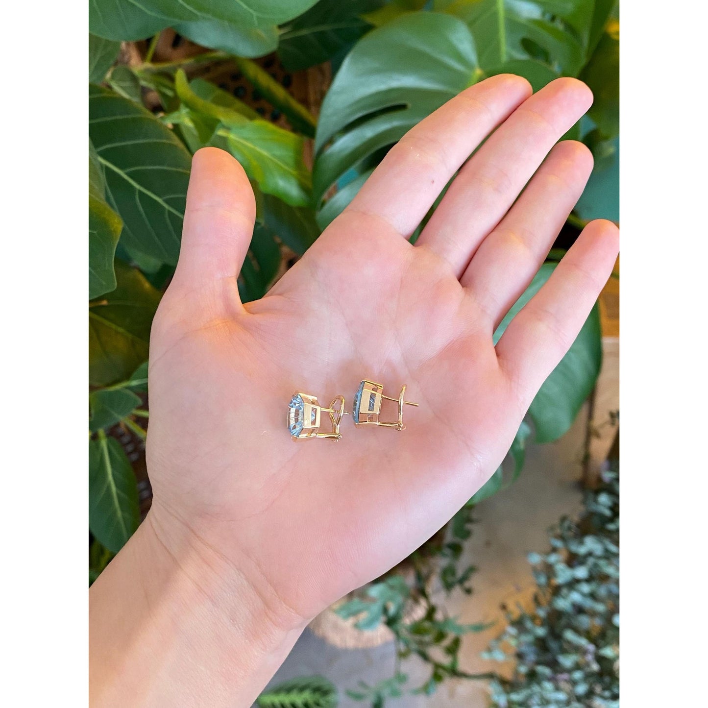 Vintage Solid 14k Yellow Gold Fancy Cut Topaz Drop Earrings