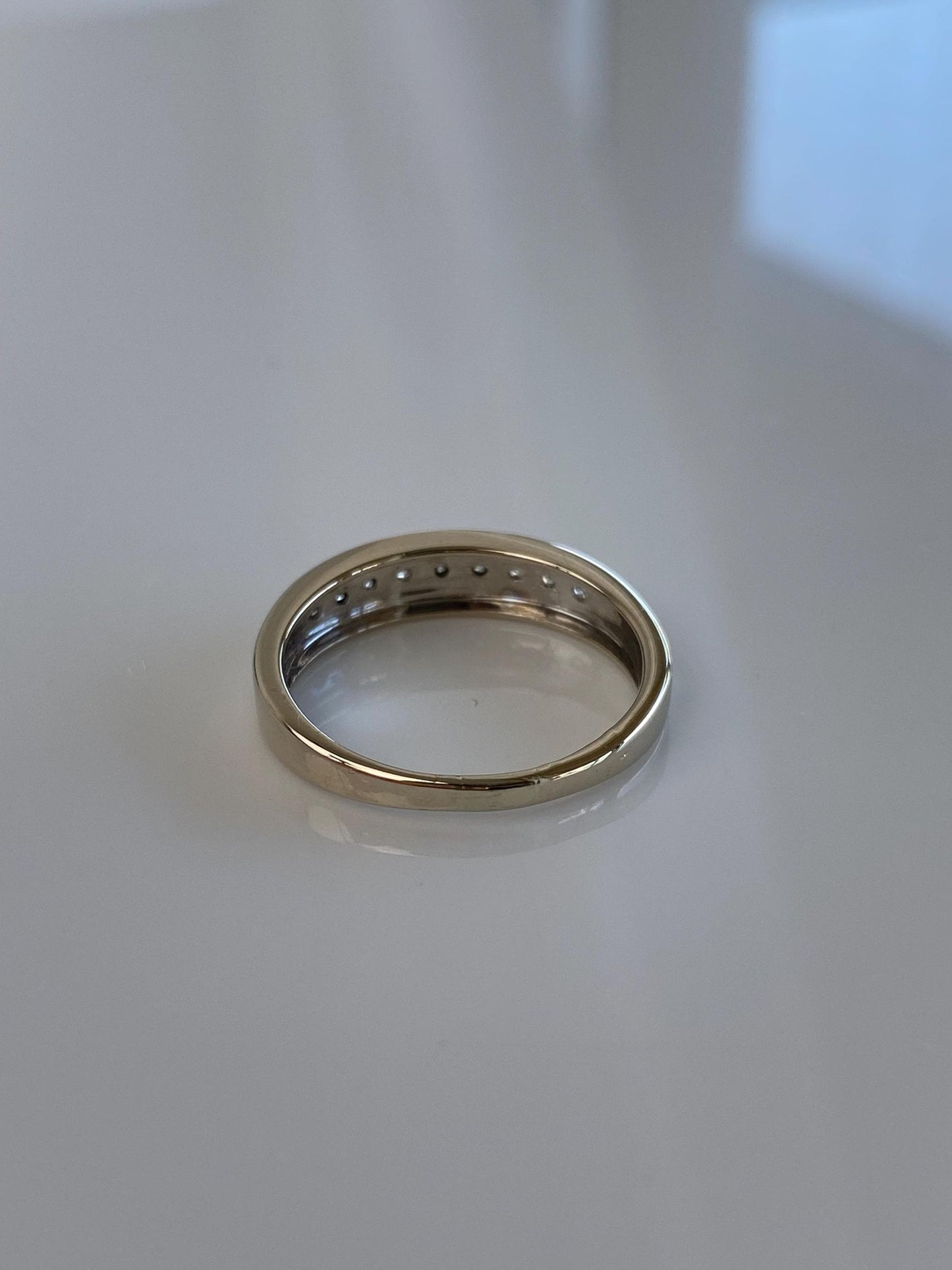 Vintage Solid 14k White Gold Diamond Ring Band - Size 6.5