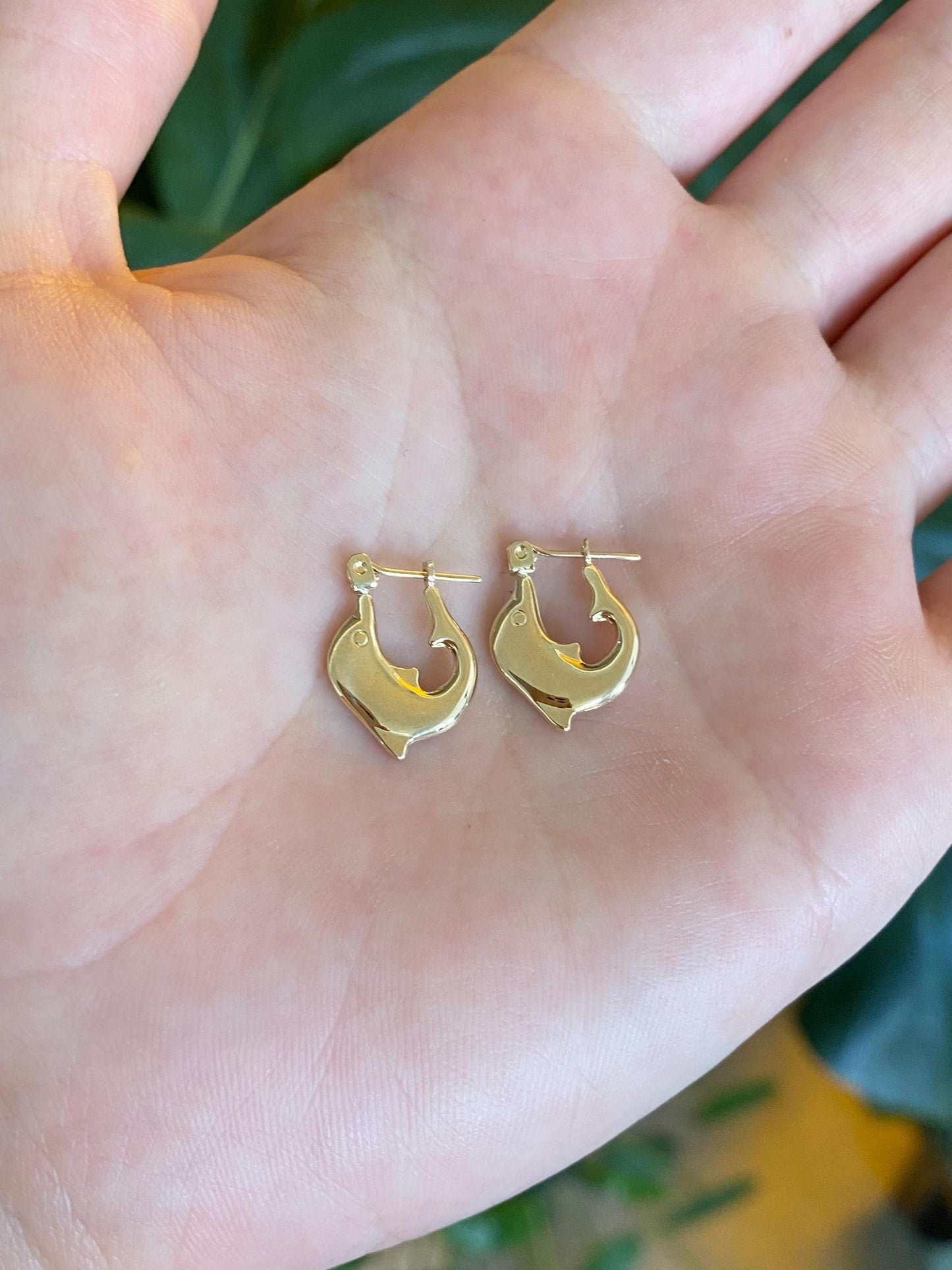 Vintage 14k Yellow Gold Little Dolphin Hoop Earrings