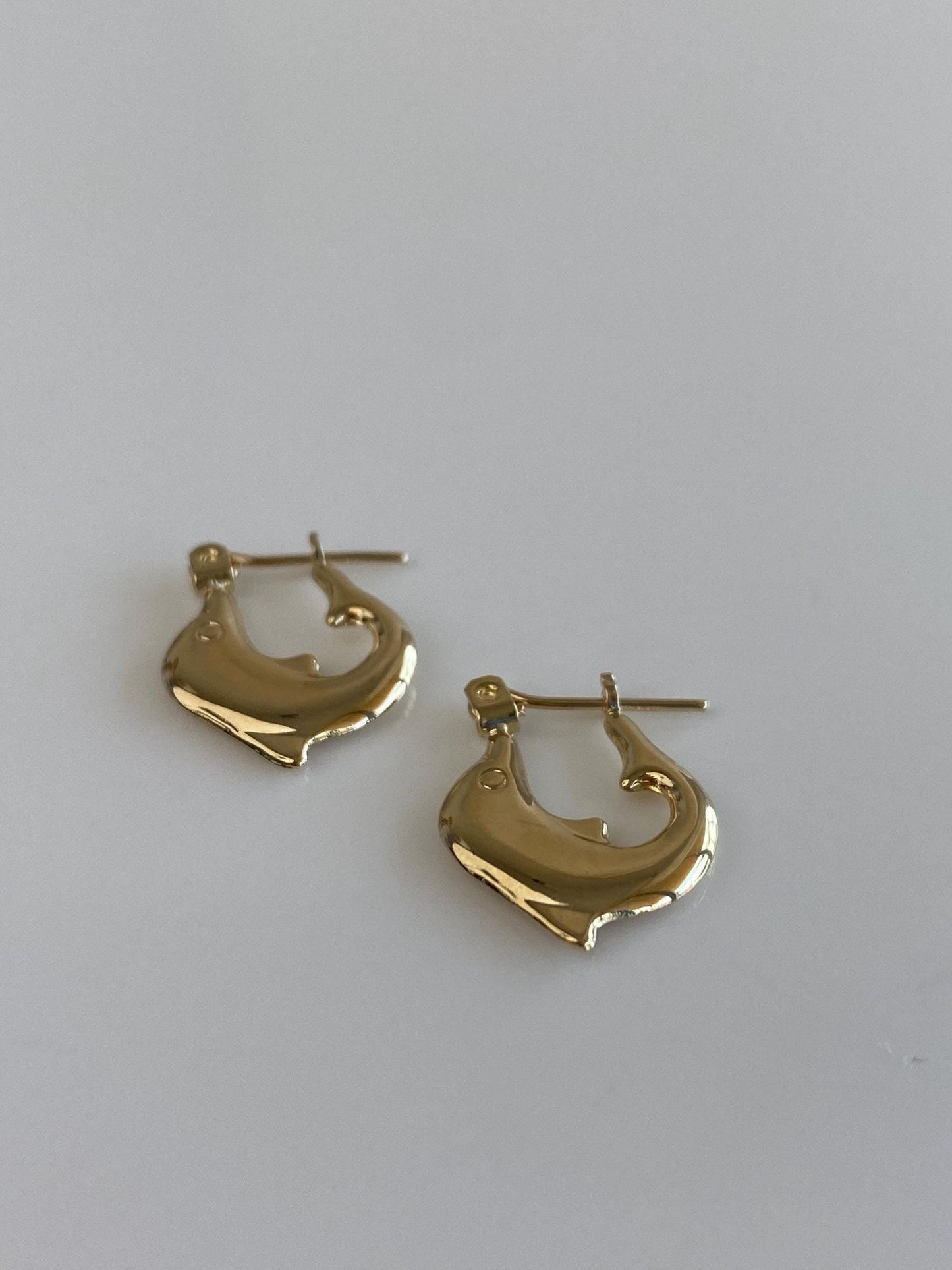 Vintage 14k Yellow Gold Little Dolphin Hoop Earrings