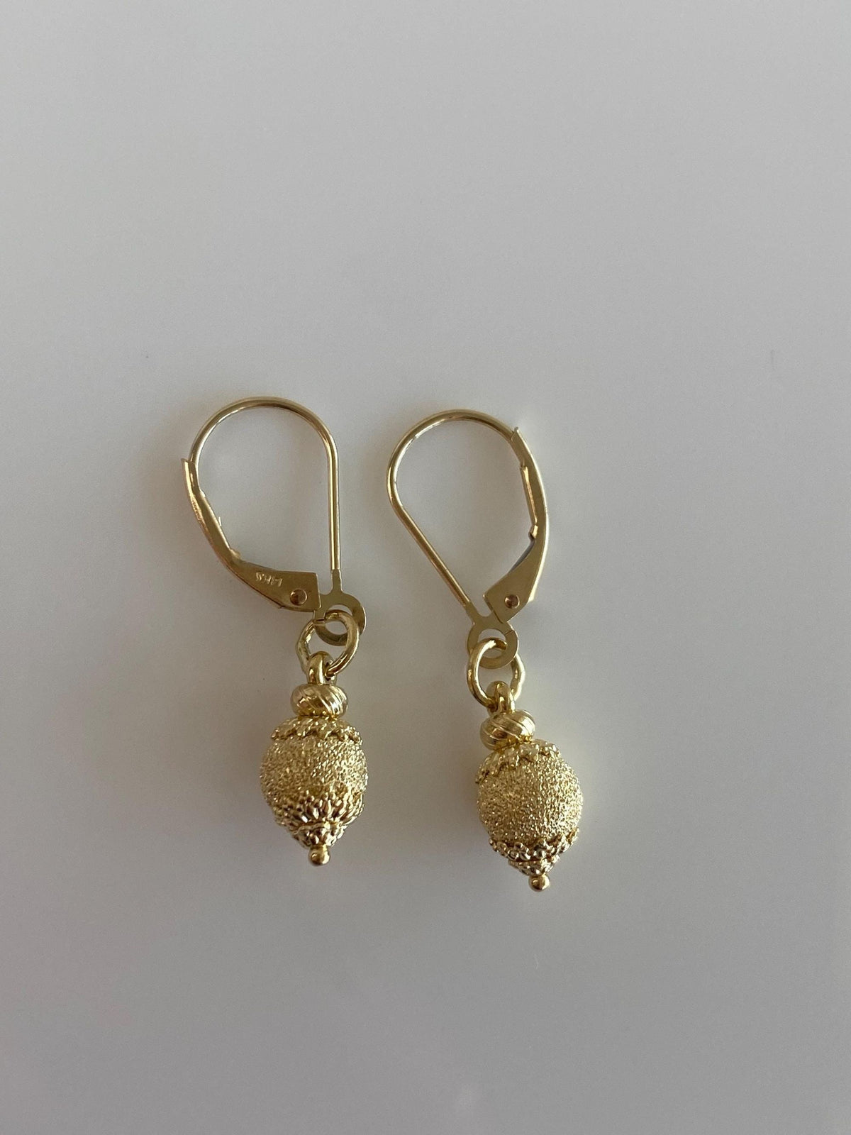 Vintage 14k & 18k Yellow Gold Sparkly Ball Dangle Earrings