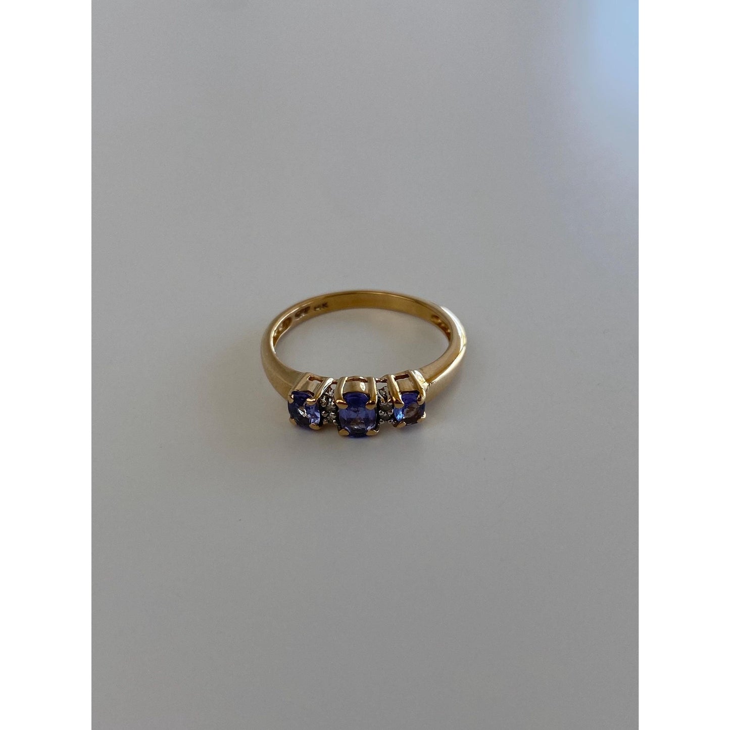 Solid 14k Yellow Gold Light Blue Cubic Zirconia Ring - Size 6.25