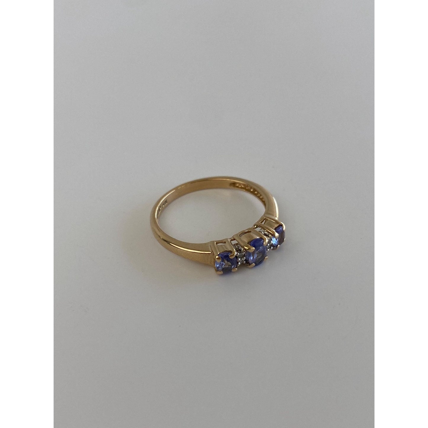 Solid 14k Yellow Gold Light Blue Cubic Zirconia Ring - Size 6.25