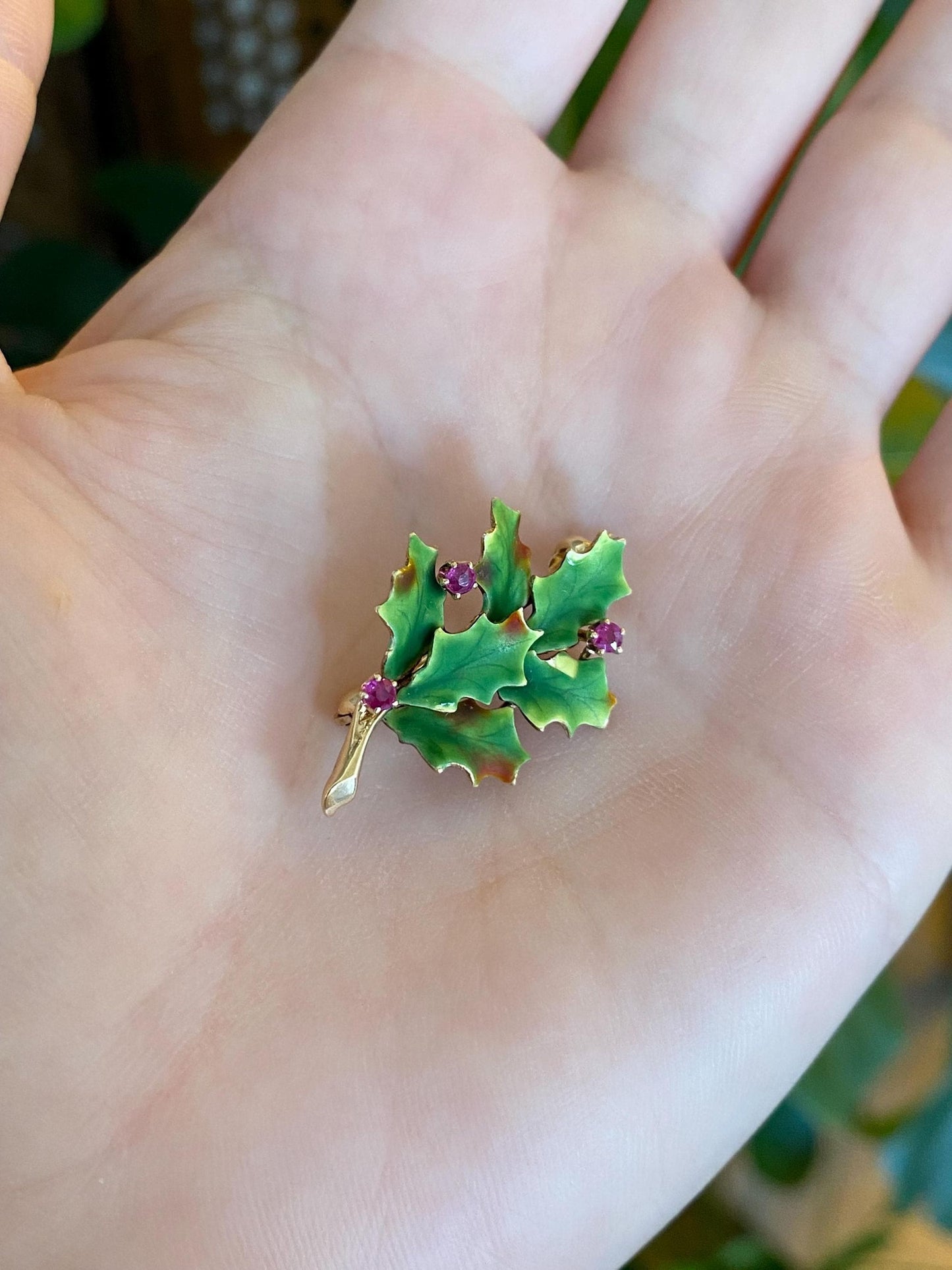 Vintage Solid 14k Yellow Gold Enamel Pink Spinel Large Mistletoe Pin