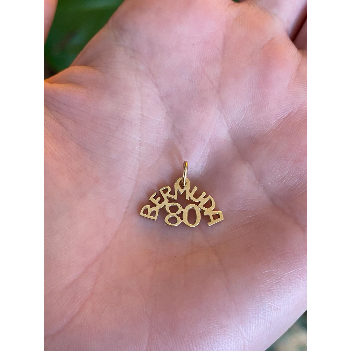Vintage Solid 14k Yellow Gold Bermuda 80 Charm