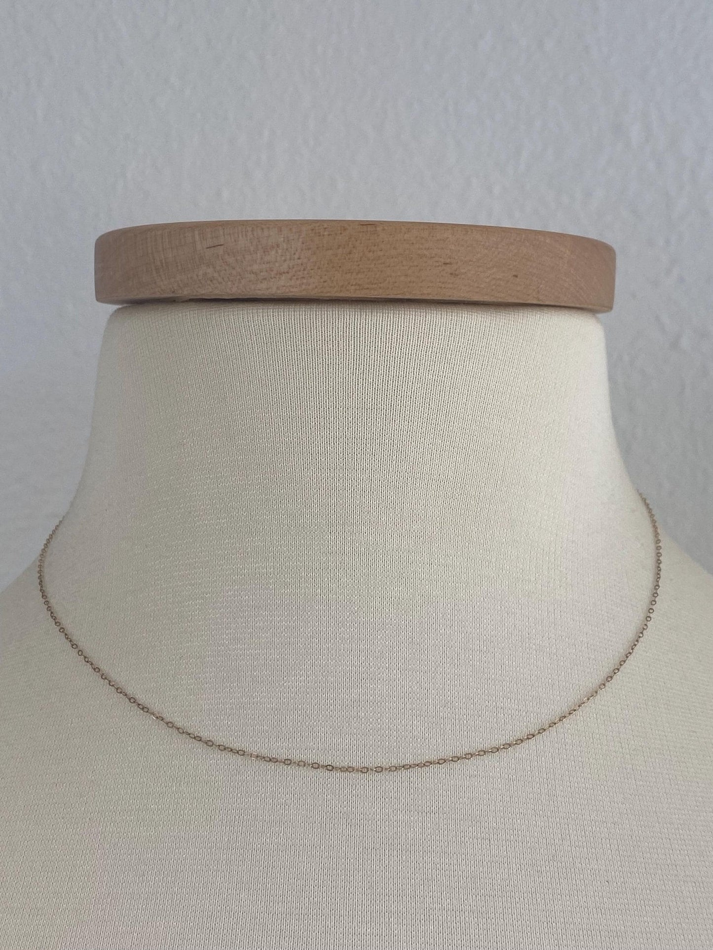 Vintage Solid 9k Yellow Gold Dainty Cable Chain Necklace - 16.5 inches