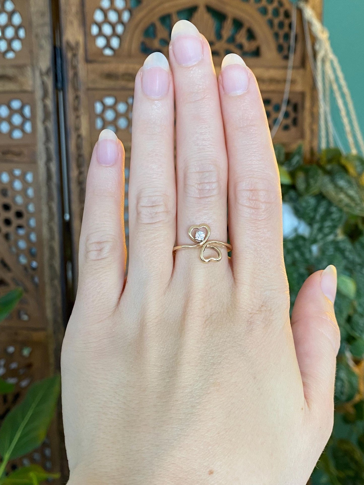 Vintage Solid 14k Yellow Gold Diamond Hearts Ring - Size 7.75