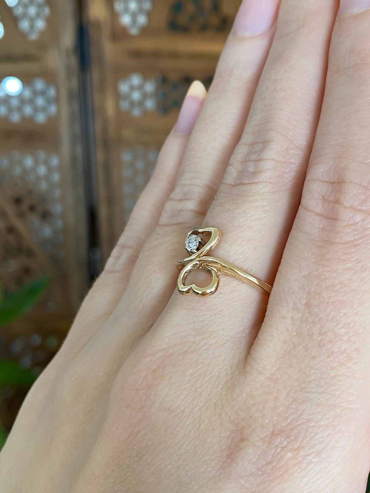 Vintage Solid 14k Yellow Gold Diamond Hearts Ring - Size 7.75
