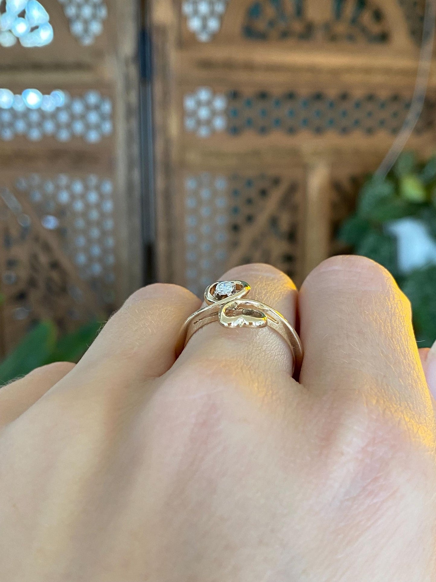 Vintage Solid 14k Yellow Gold Diamond Hearts Ring - Size 7.75