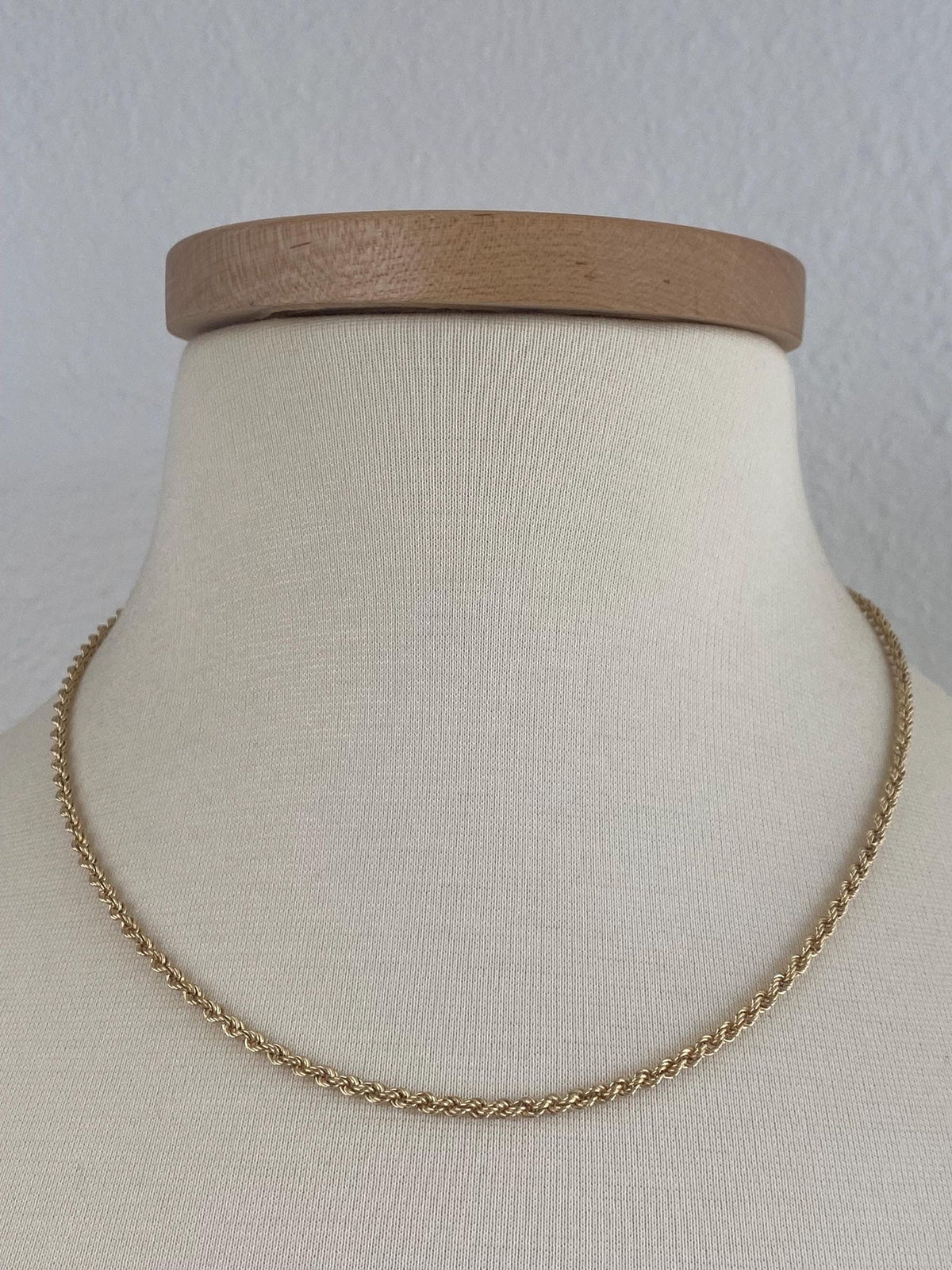 Vintage 10k Yellow Gold Rope Chain Necklace - 18.75 inches