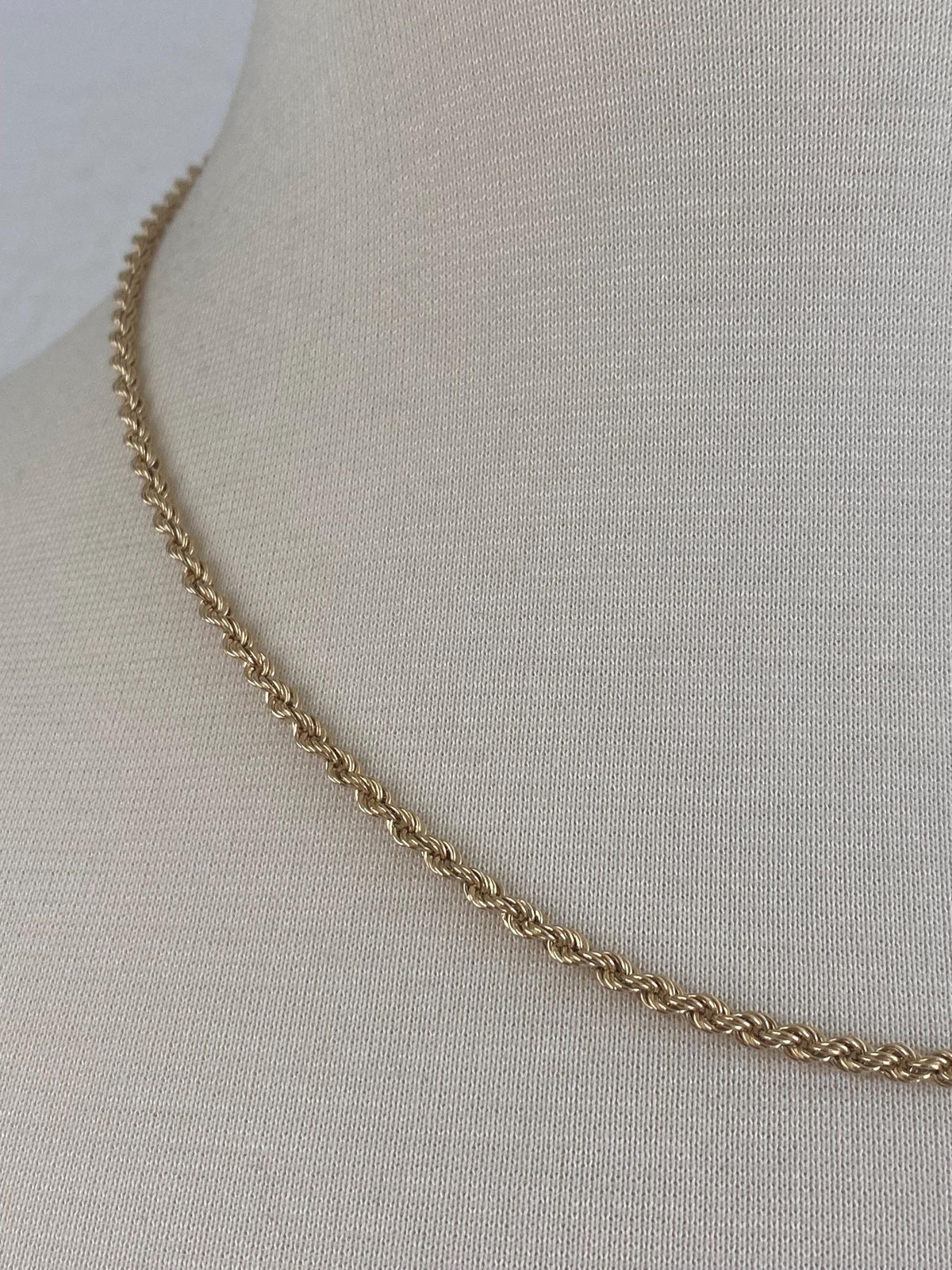 Vintage 10k Yellow Gold Rope Chain Necklace - 18.75 inches