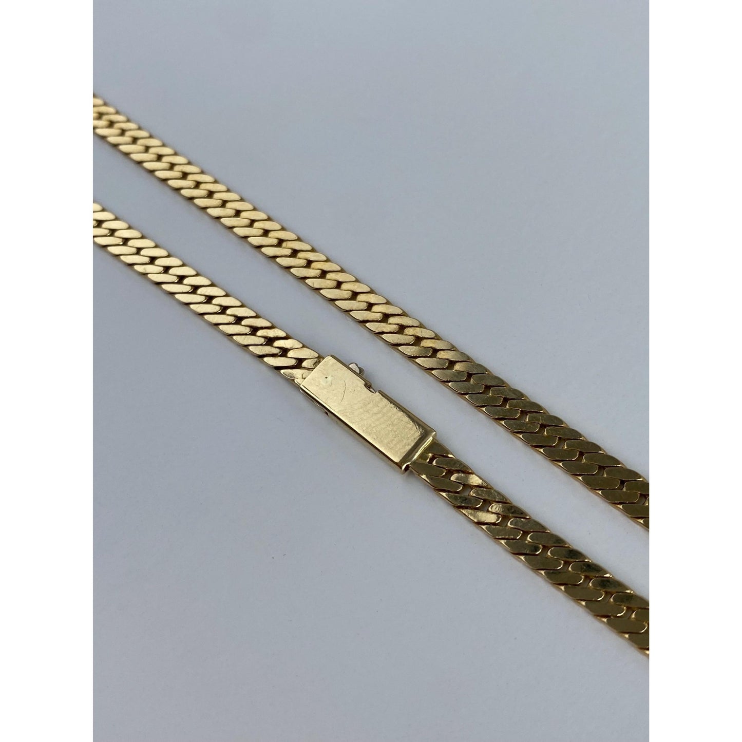 Vintage Solid 14k Yellow Gold Chunky Herringbone Chain Necklace - 18.5 inches
