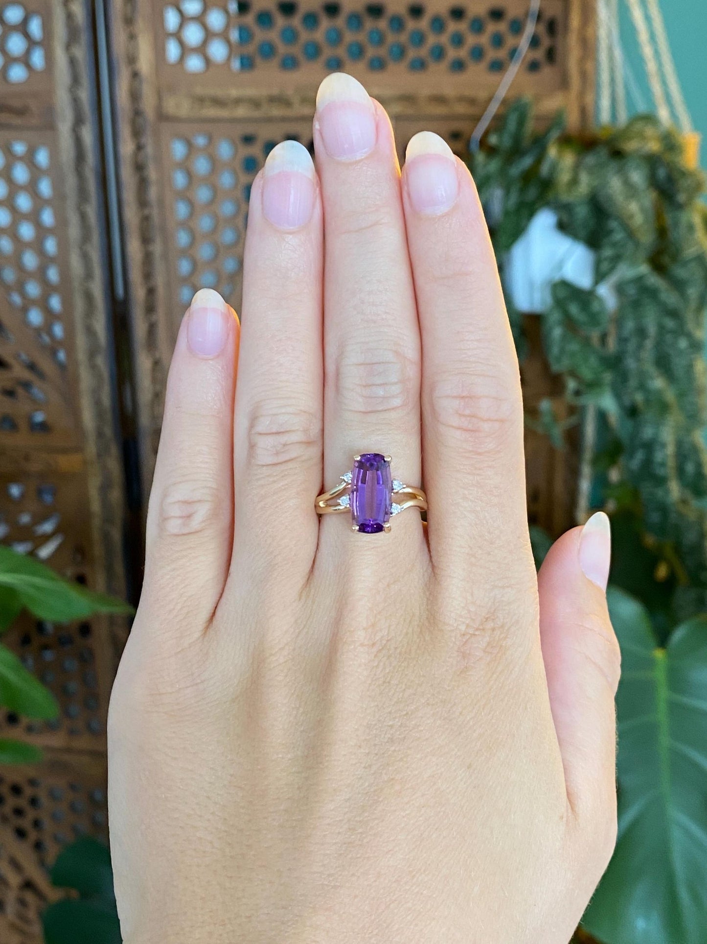 Vintage Solid 14k Yellow Gold Amethyst Diamond Ring - Size 7.25