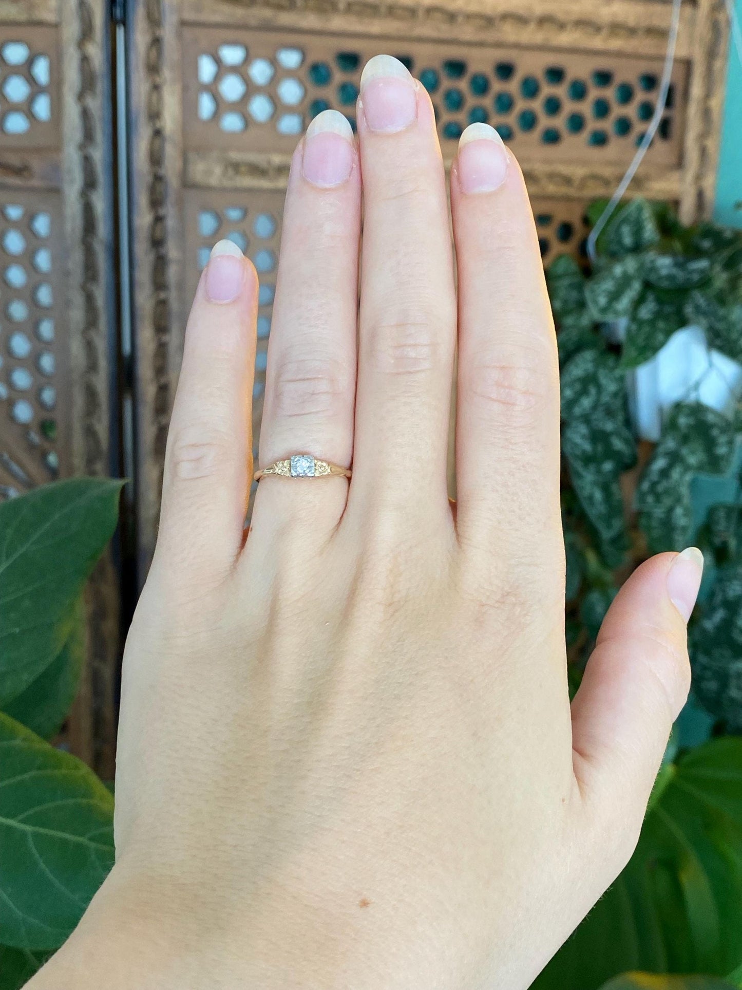 Vintage Solid 14k White & Yellow Gold Diamond Ring - Size 5