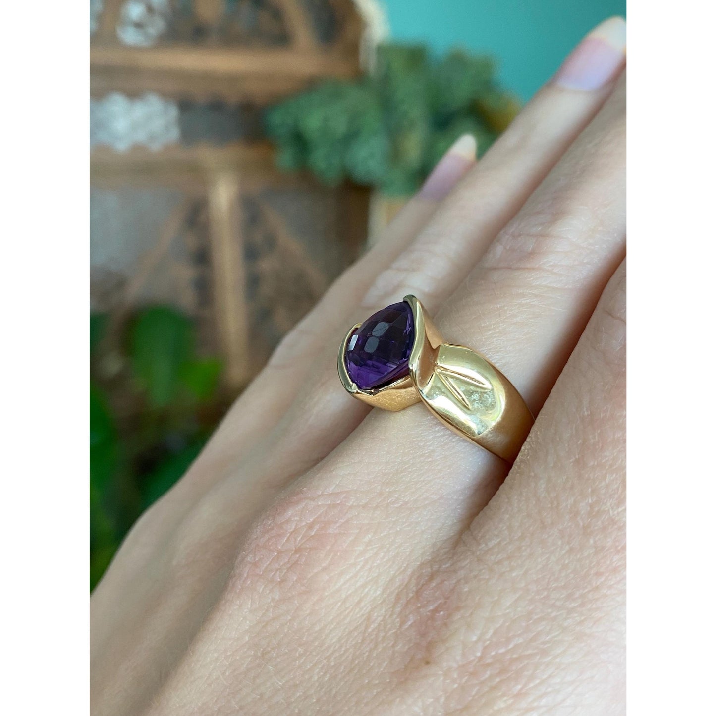 Vintage Solid 14k Yellow Gold Fancy Cut Amethyst Ring - Size 7