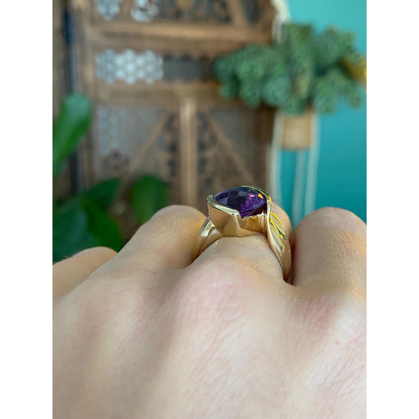 Vintage Solid 14k Yellow Gold Fancy Cut Amethyst Ring - Size 7