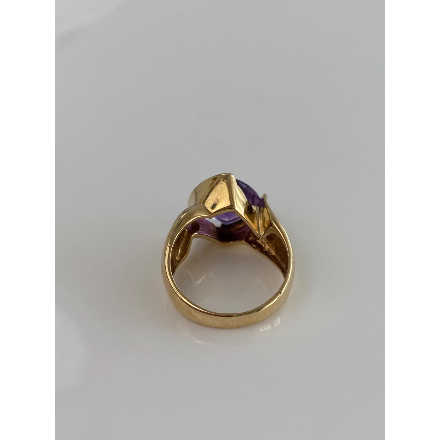 Vintage Solid 14k Yellow Gold Fancy Cut Amethyst Ring - Size 7