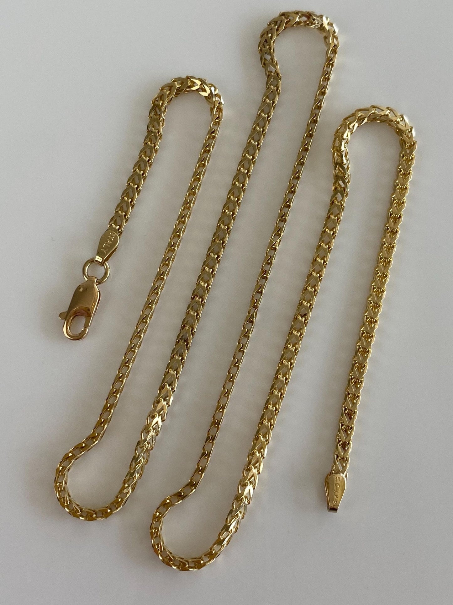 Vintage Solid 14k Yellow Gold Flat Wheat Chain Necklace - 17.75 inches