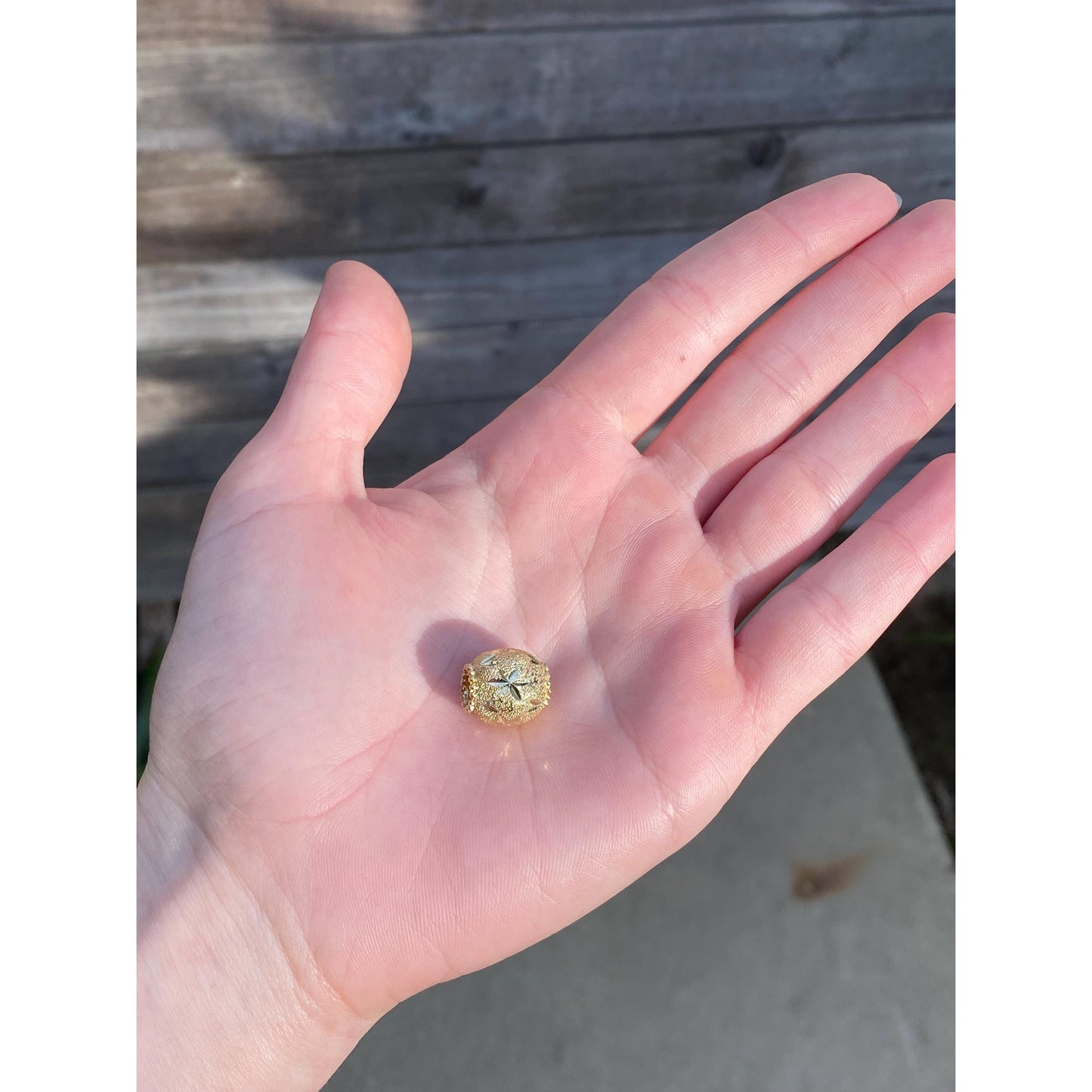 Vintage Solid 14k Yellow Gold Diamond Cut Bead