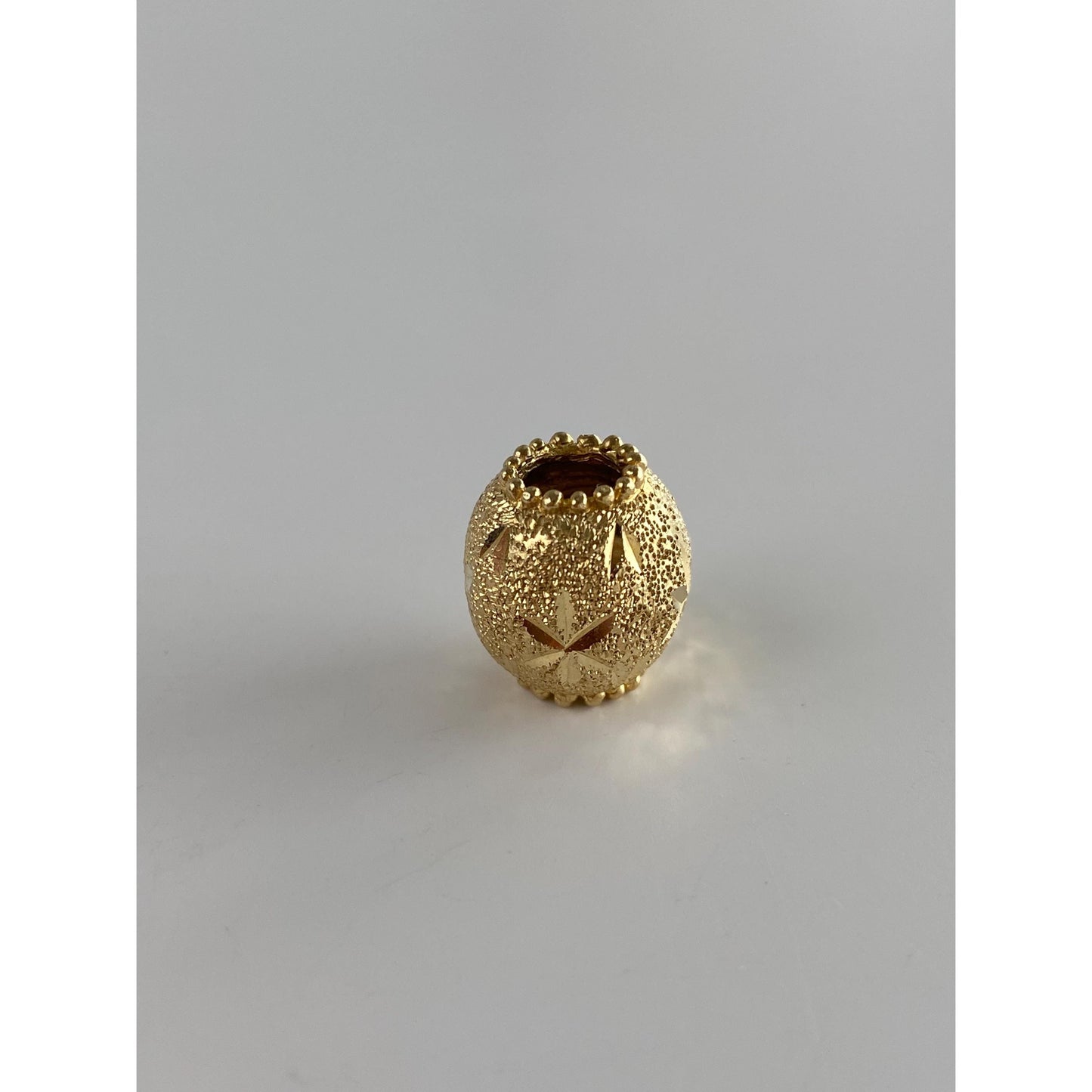 Vintage Solid 14k Yellow Gold Diamond Cut Bead