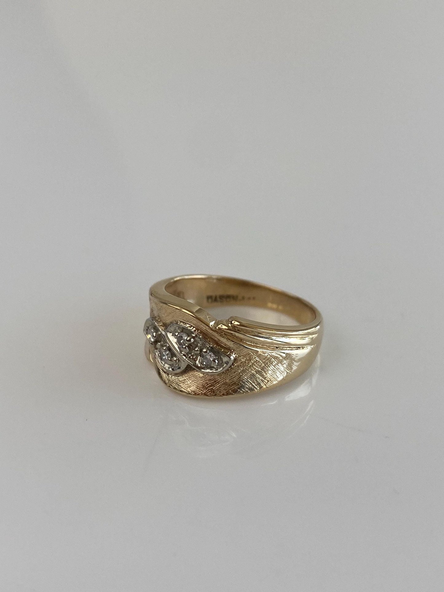 Vintage Solid 14k White & Yellow Gold Diamond Ring Band - Size 6