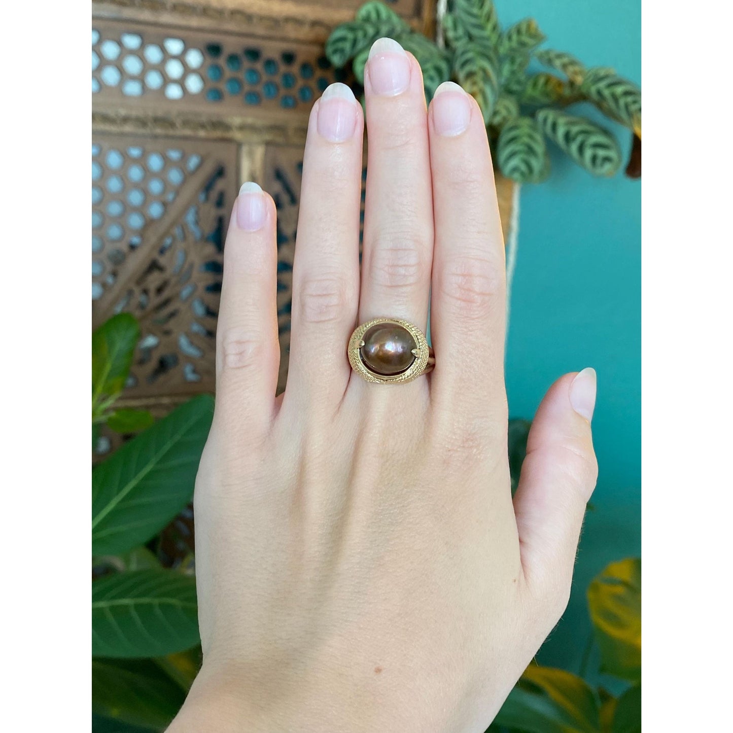 Vintage Solid 14k Yellow Gold Brown Pearl Ring - Size 8.25