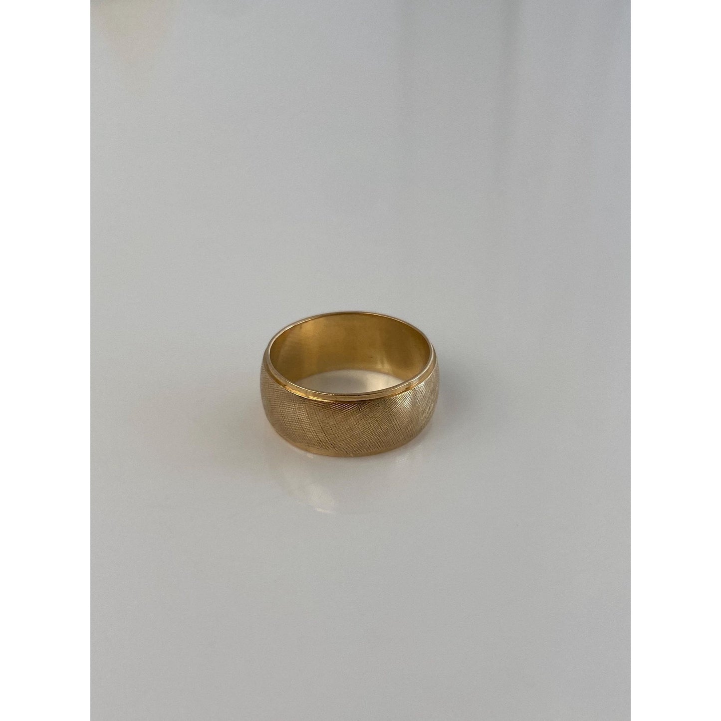 Vintage Solid 14k Yellow Gold Crosshatch Ring Band - Size 6.25