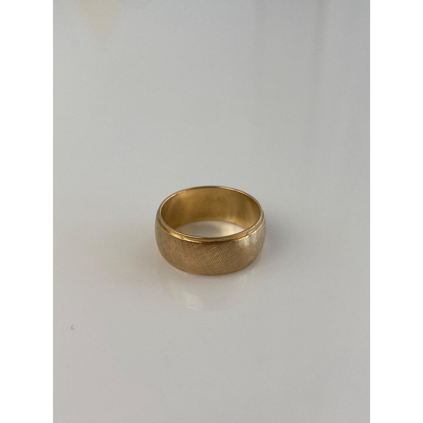 Vintage Solid 14k Yellow Gold Crosshatch Ring Band - Size 6.25