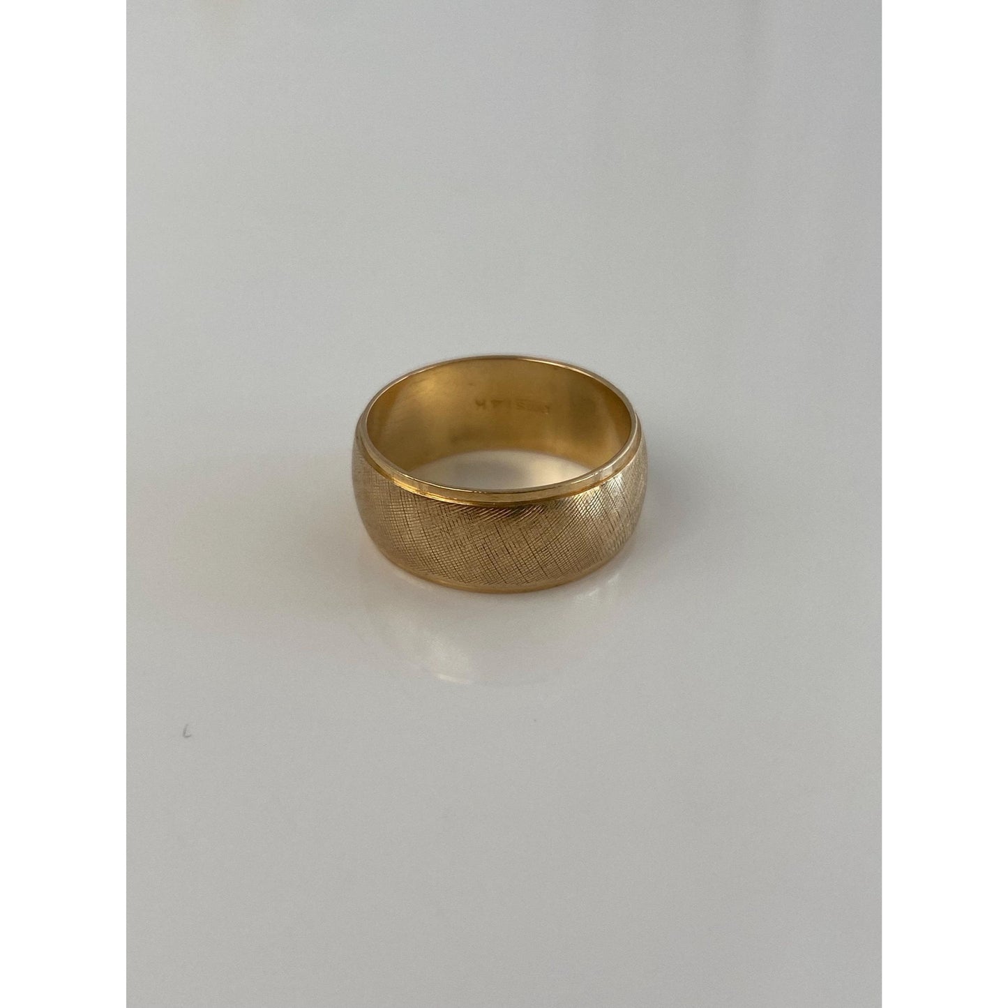 Vintage Solid 14k Yellow Gold Crosshatch Ring Band - Size 6.25
