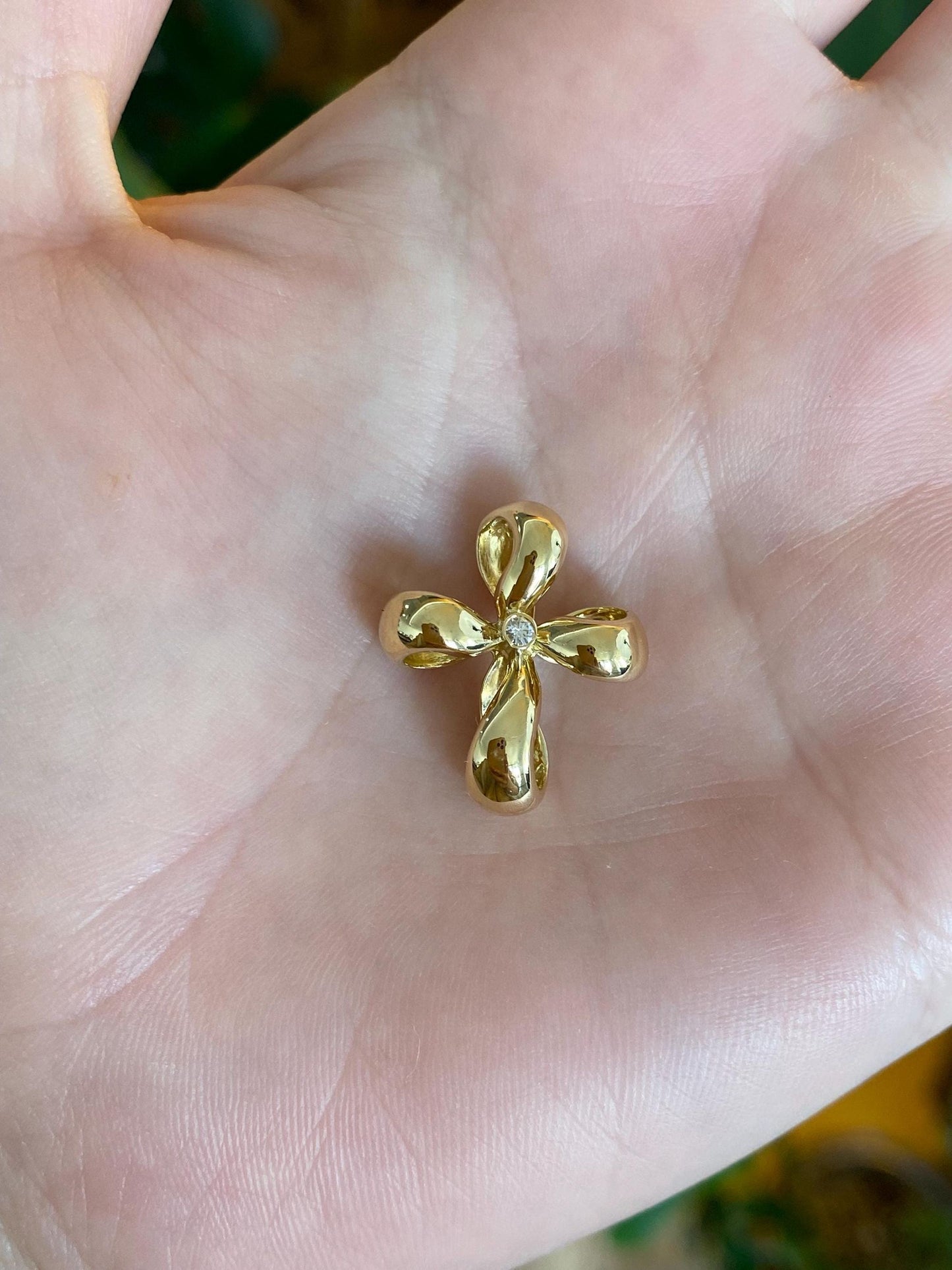 Vintage Solid 18k Yellow Gold Diamond Ribbon Cross Slide Charm