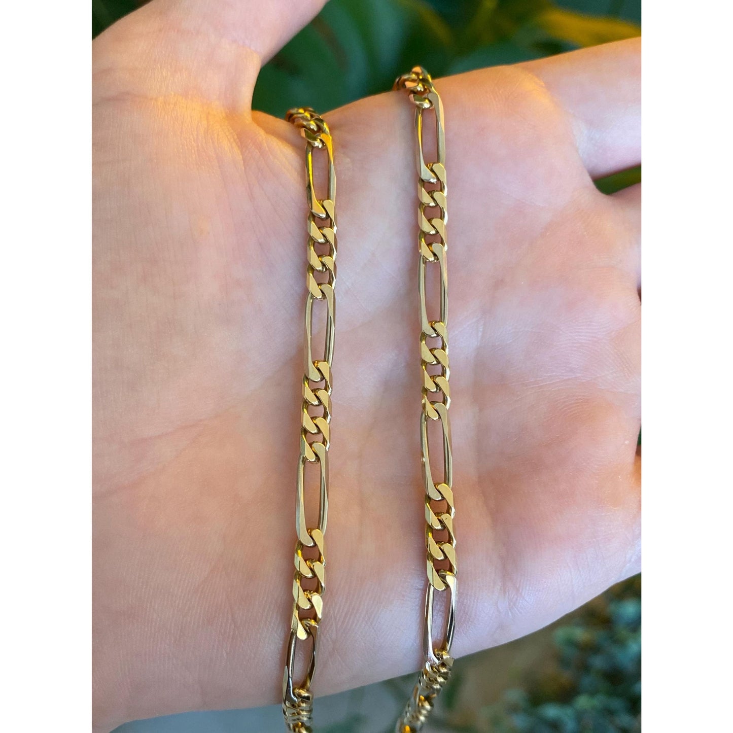 Vintage Solid 18k Yellow Gold Figaro Chain Necklace - 18 inches