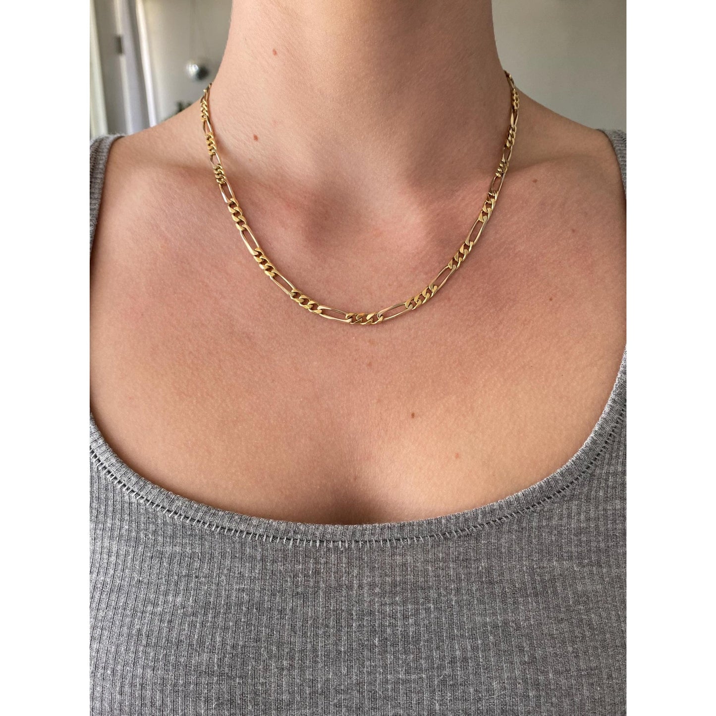 Vintage Solid 18k Yellow Gold Figaro Chain Necklace - 18 inches