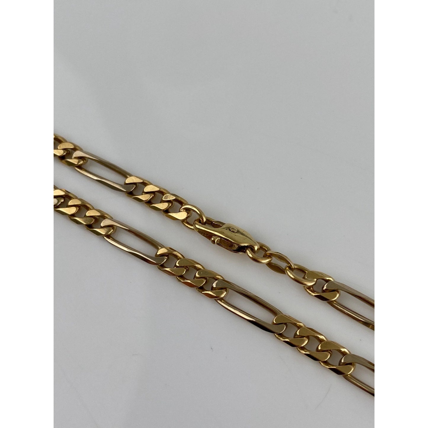 Vintage Solid 18k Yellow Gold Figaro Chain Necklace - 18 inches