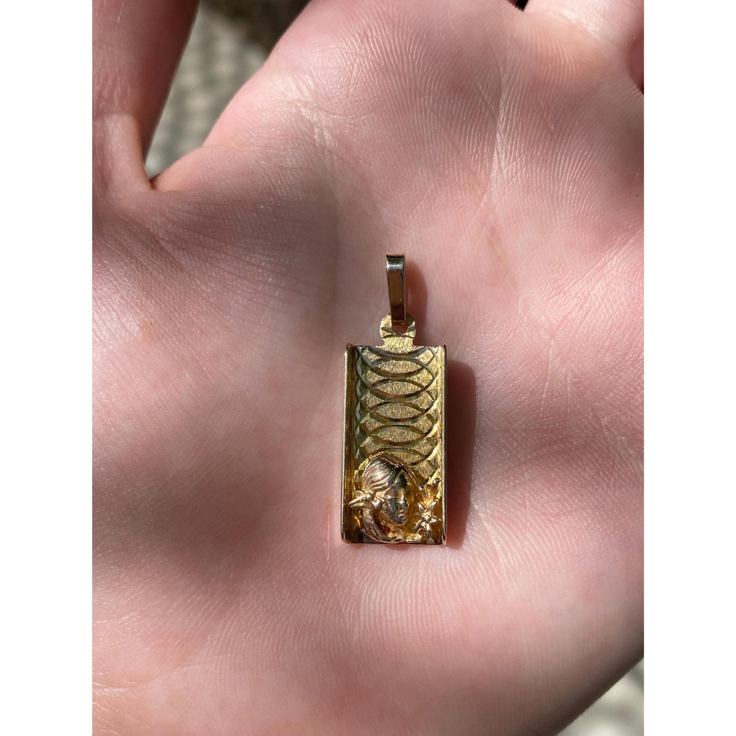 Vintage Solid 10k Yellow Gold Art Nouveau Lady Charm
