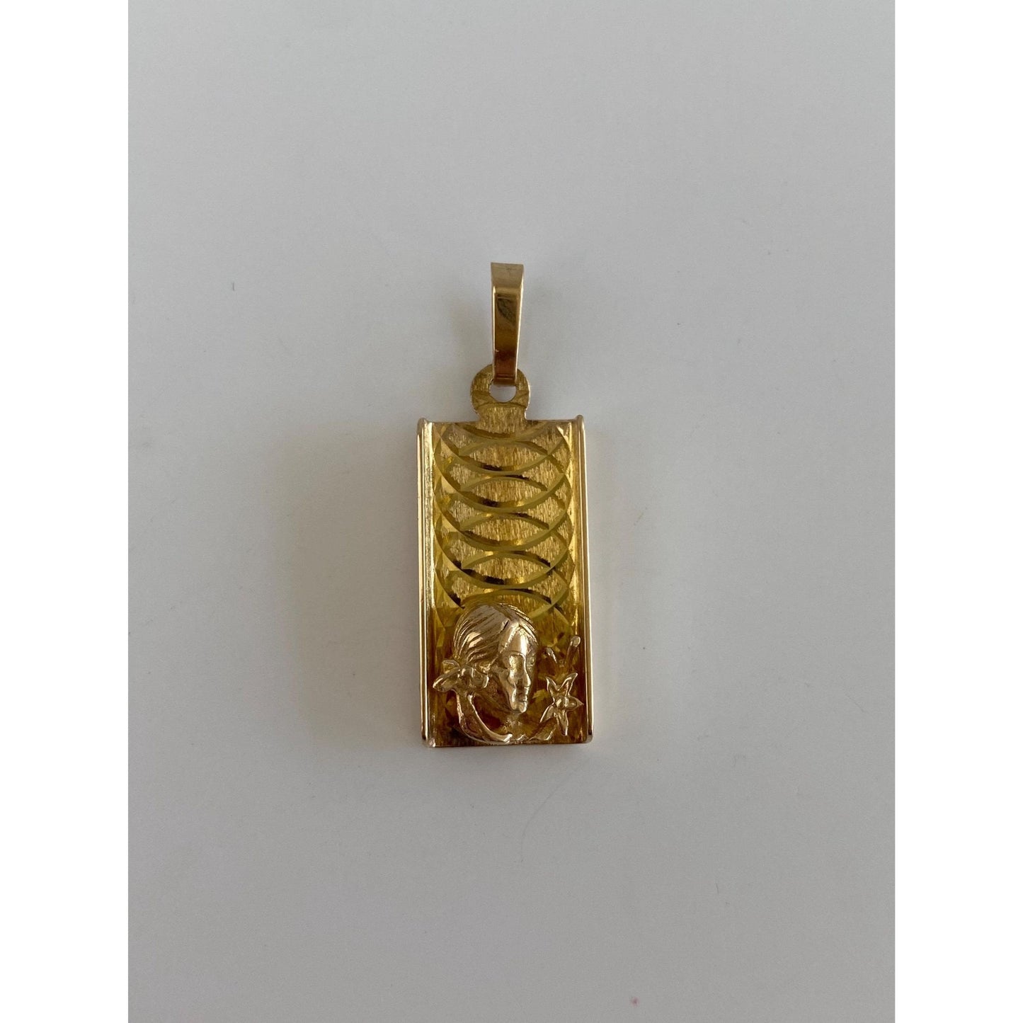 Vintage Solid 10k Yellow Gold Art Nouveau Lady Charm