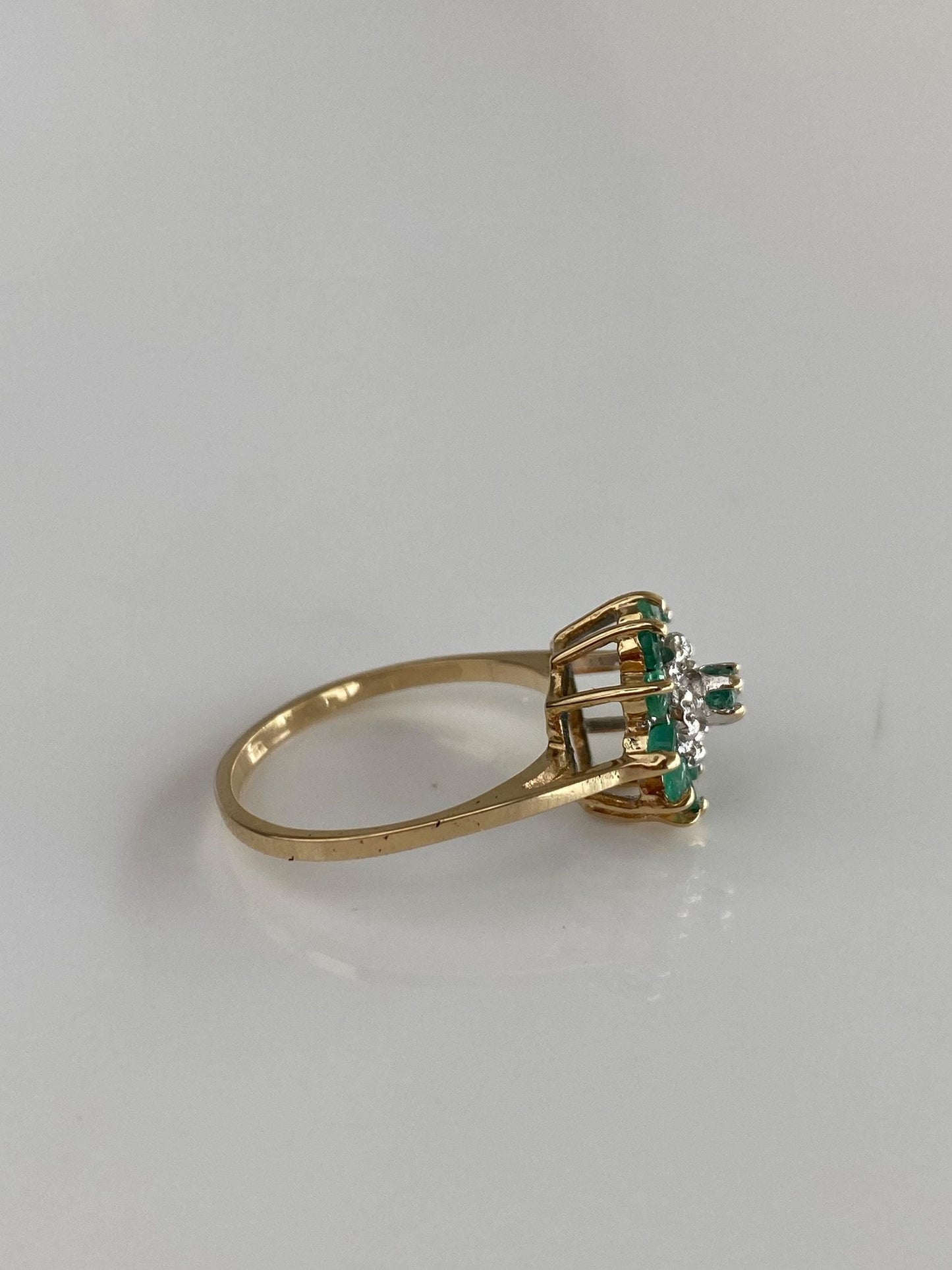 Vintage Solid 10k White & Yellow Gold Diamond Emerald Halo Ring - Size 5.75