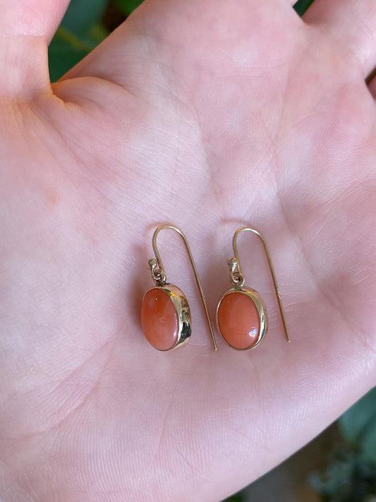 Vintage Solid 9k Yellow Gold Coral Dangle Earrings