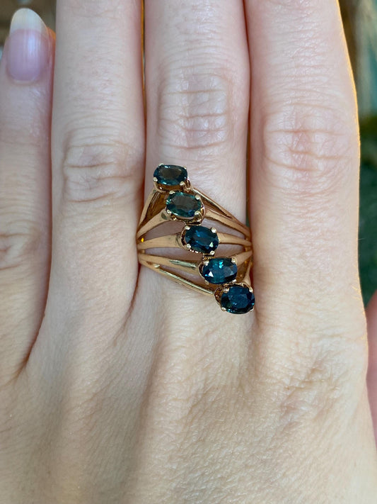 Vintage Solid 14k Yellow Gold Greenish Blue Spinel Open Work Ring - Size 7.5