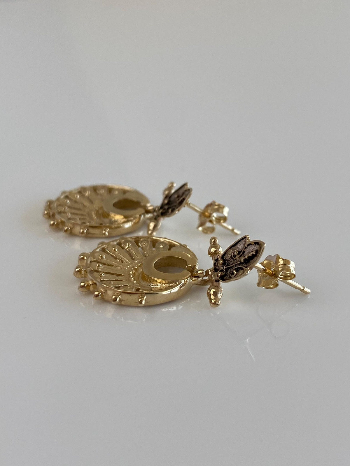 Vintage Solid 14k Yellow Gold Open Work Ornate Dangle Stud Earrings