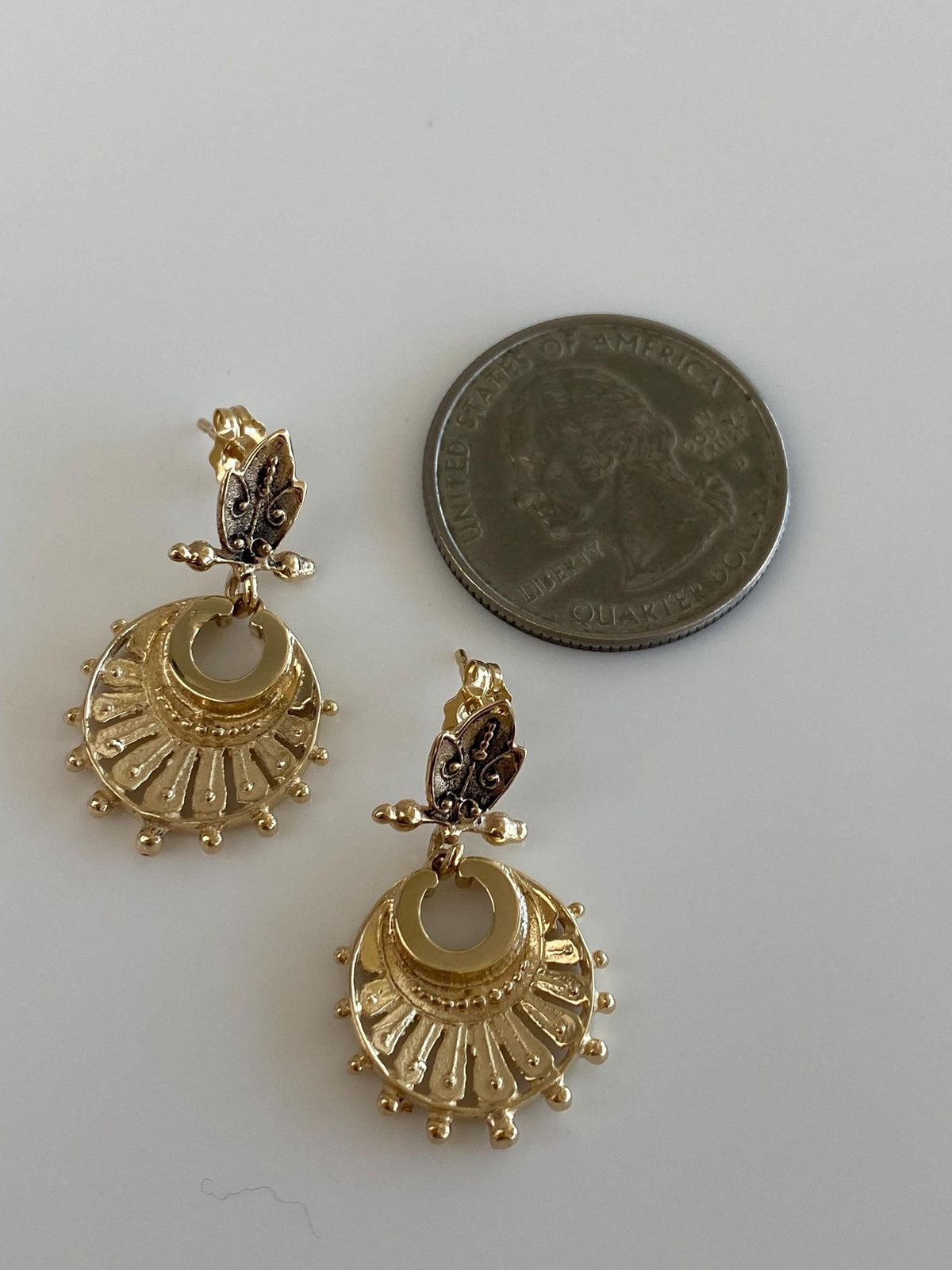 Vintage Solid 14k Yellow Gold Open Work Ornate Dangle Stud Earrings