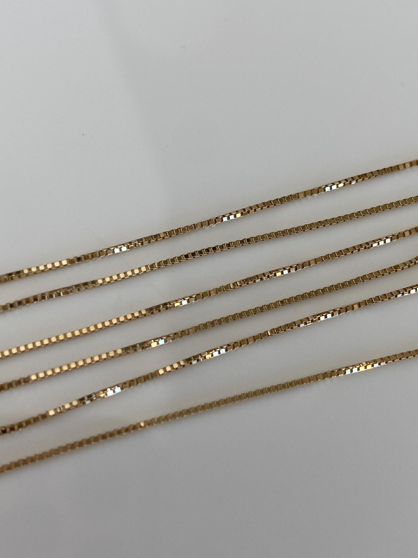 Vintage Solid 14k Yellow Gold Dainty Box Chain Necklace - 18 inches