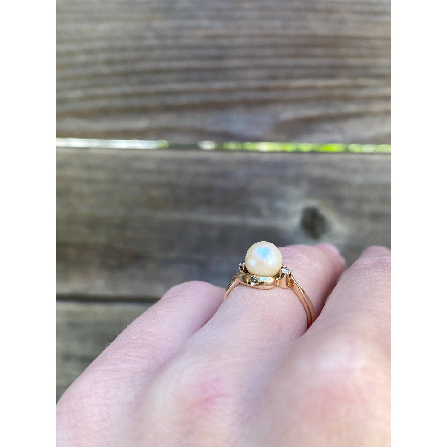 Vintage Solid 14k Yellow Gold Diamond Pearl Twist Ring - Size 4.75