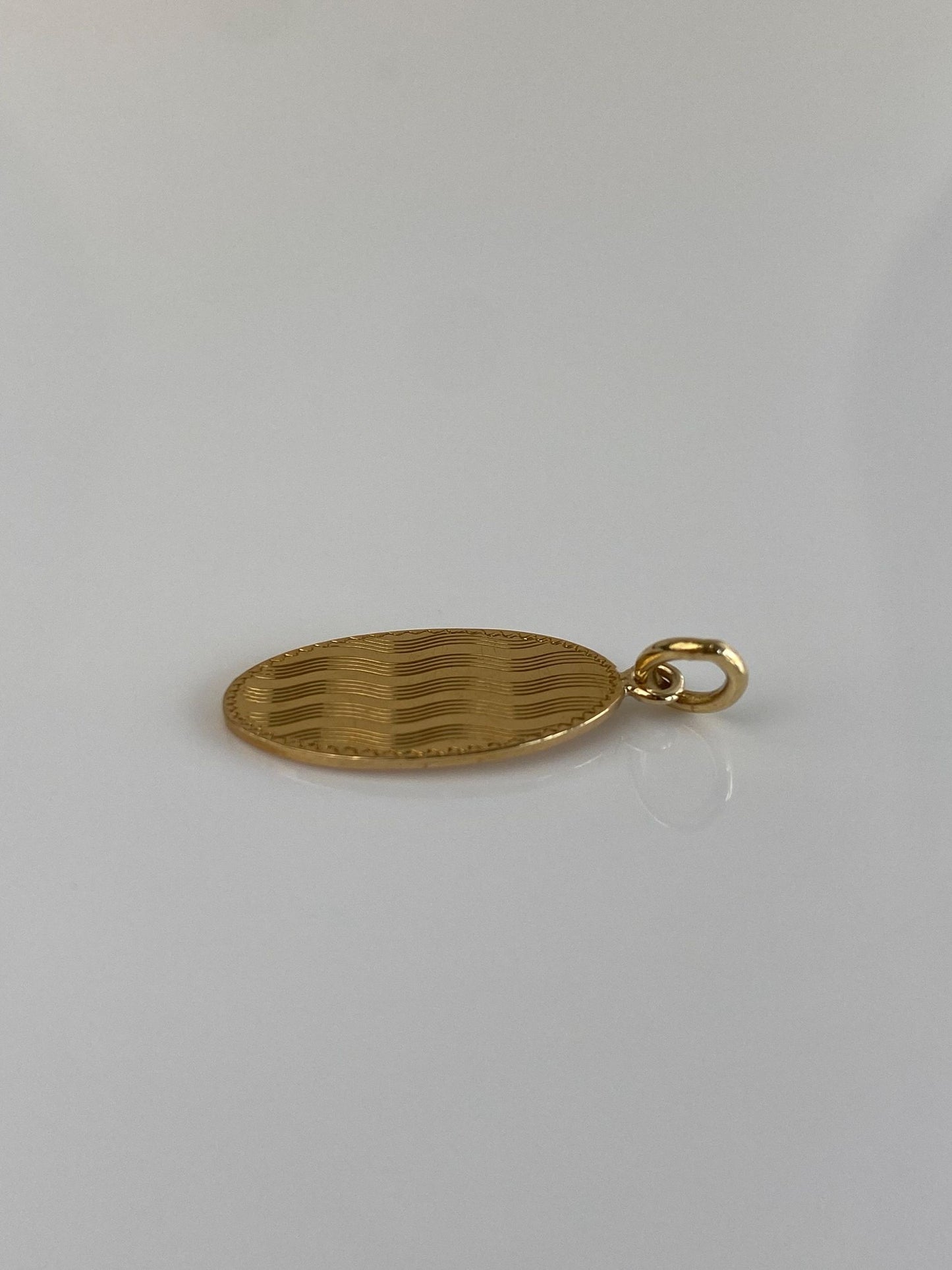 Vintage Solid 18k Yellow Gold Design Cufflink Conversion Charm