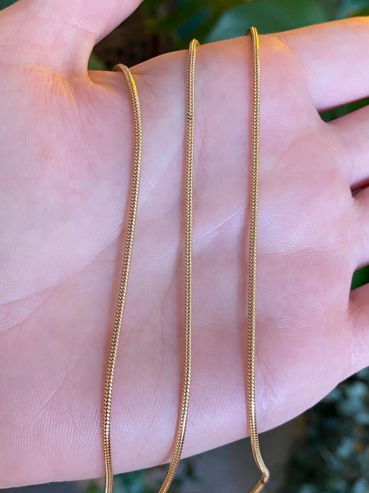 Vintage Solid 14k Yellow Gold Snake Chain Necklace - 22.5 inches