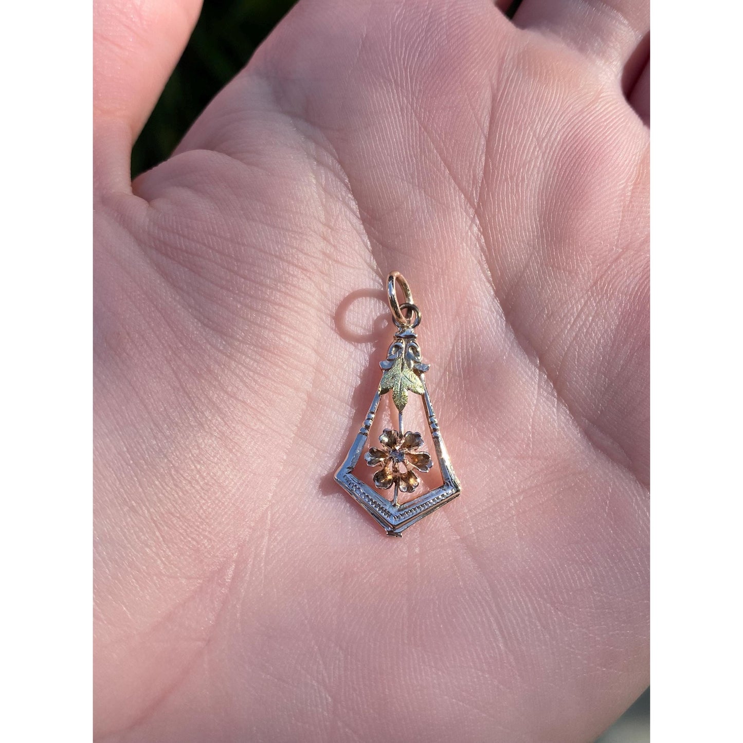 Vintage Solid 10k Yellow Gold Diamond Flower Leaf Charm